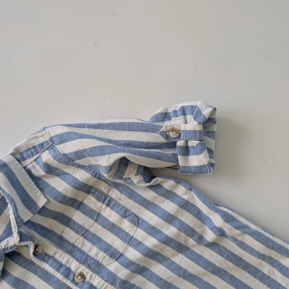 Old Navy charming button
